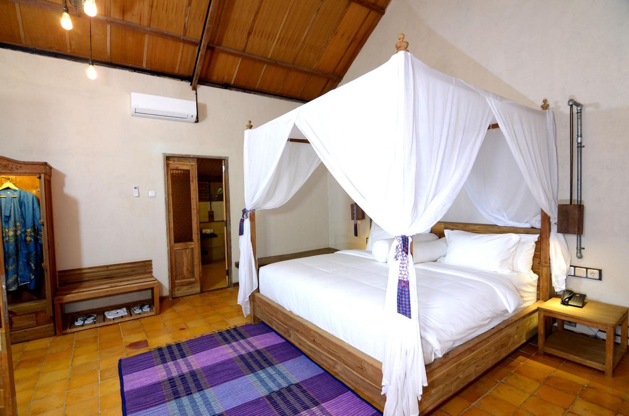 Desa Alamanis Resort Villa Cirebon Ngoại thất bức ảnh
