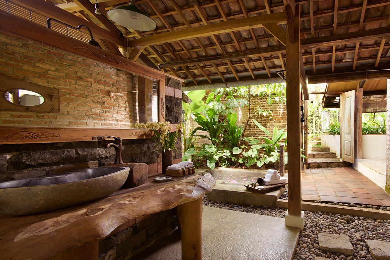 Desa Alamanis Resort Villa Cirebon Ngoại thất bức ảnh